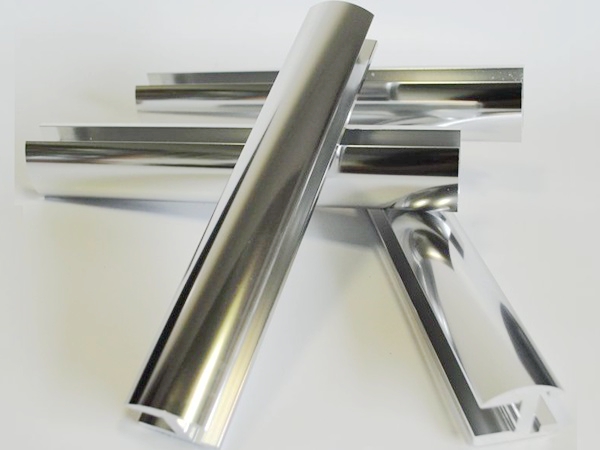 Aluminum profile mechanical polishing, the first step of mirror finish on aluminum profile