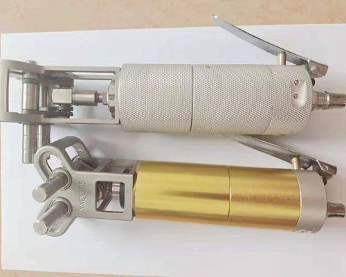 Anodizing pneumatic clamp opener
