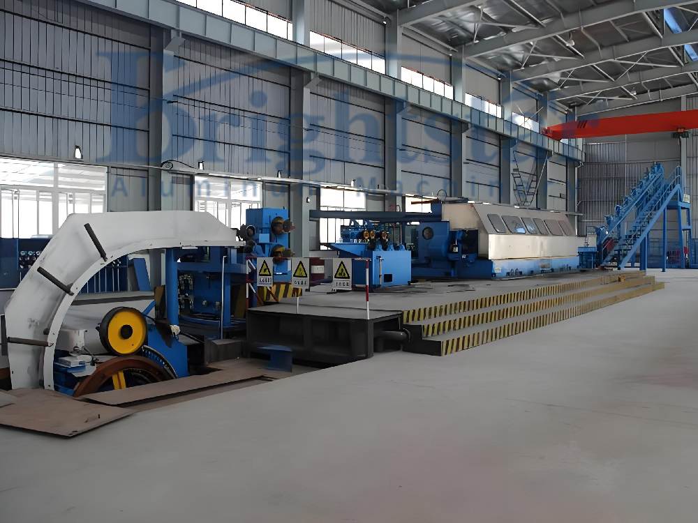Aluminum alloy rod continuous casting and rolling line